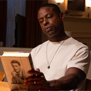 S1.E8: The Man Who Kept the Secrets