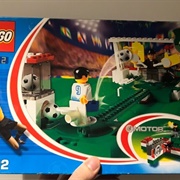 3422 Shoot 'N' Save (Football, 2002)