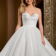 Ruched Bodice on Wedding Gown