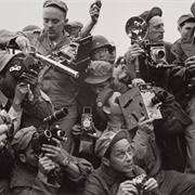 Vultures of the Battlefield (Werner Bischof)