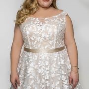 Wide-Set Shoulder Straps