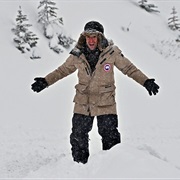 S22.E6: Hammond Is Dropped Into British Columbia, Canada to Test a Watch With a Built-In Emergency