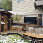 Cold Plunge and Hot Tub Near Back of House