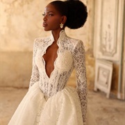 Plunge Neckline With Emphasized Cups