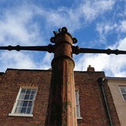 South Bailey Sewer Lamp