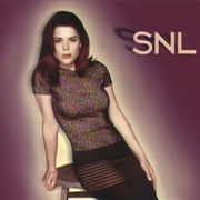 S22.E12: Neve Campbell/David Bowie