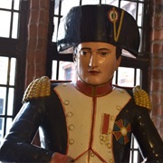 Tobacconist Napoleon Statue