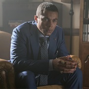 S4.E1: Girl, With Guitar