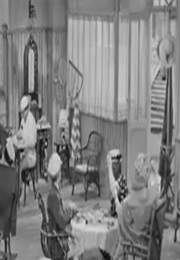 Door That Won't Stay Closed in Mr. Hulot's Holiday (1953)