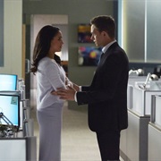 S4.E16: Not Just a Pretty Face