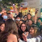 Meet and Take Photo With Someone Famous