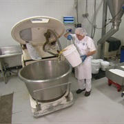 S26.E5: Champagne, Atms, Marine Turbochargers