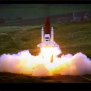 S9.E4: Reliant Robin Space Shuttle Challenge