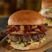 Classic Bacon Cheeseburger
