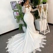 Unique Shaped Hem on Train