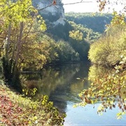 Vézère River