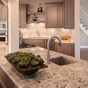 Quartz Countertops in Kitchen