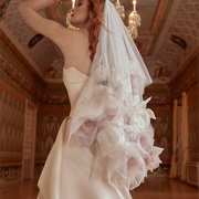 Mix of 3D Flowers on Veil