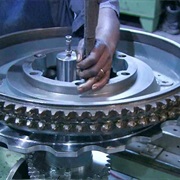 S12.E12: Escalators/Kevlar Canoes/Goat Cheese/Disc Music Boxes