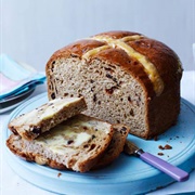 Hot Cross Bun Loaf
