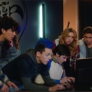 S5.E10: Head of the Snake