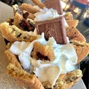 Sour Candy Ball Cookie Sundae