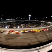 Attends a Cars' Race