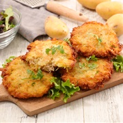 Gromperekichelcher (Luxembourg)