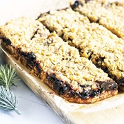 Mincemeat Crumble Bars