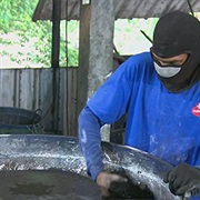 S28.E1: Coconut Shell Charcoal, Dial Indicators, Wet Downdraft Tables, Bassoon Reeds