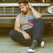 S2.E22: Lost Treasures