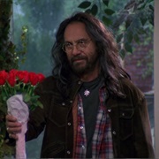 S4.E18: Leo Loves Kitty