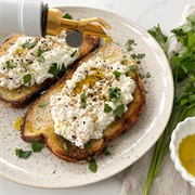 Sourdough Bread With Cottage Cheese