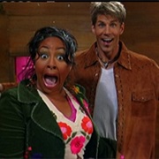 S4.E6: Hook Up My Space