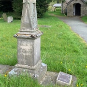 Grave of the Last Sin-Eater