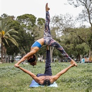 Acroyoga