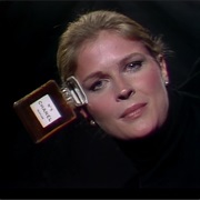 S1.E4: Candice Bergen/Esther Phillips