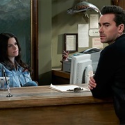 S2.E10: Ronnie's Party