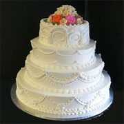 Round Tiers Wedding Cake