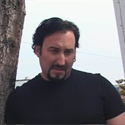 S6.E3: High Definition Piss Jugs