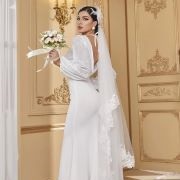 Veil Attached With Feathers