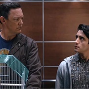 S3.E6: Frere Jacques