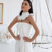 Choker, 3D Flower Around Neck and Shoulders