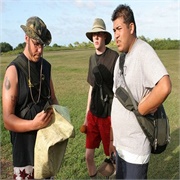 Treasure Hunters: "Pilot" (S1,E1)