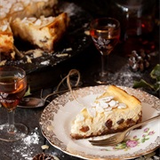 Ricotta Raisin Cheesecake