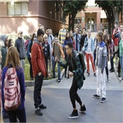 Black-Ish: "The Dozens" (S1,E15)