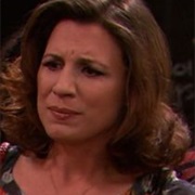 Holly Vega (Victorious)