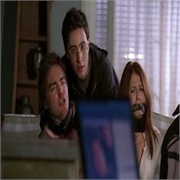 Standoff: "Peer Group" (S1,E9)