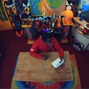 S15.E10: A Yardstick for Failure