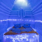 Hotel of Ice, Romania